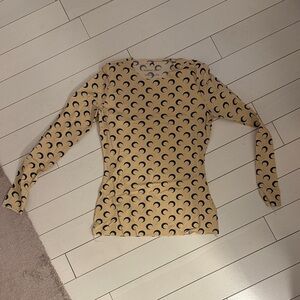 Women's Beige and Black Patterned Top